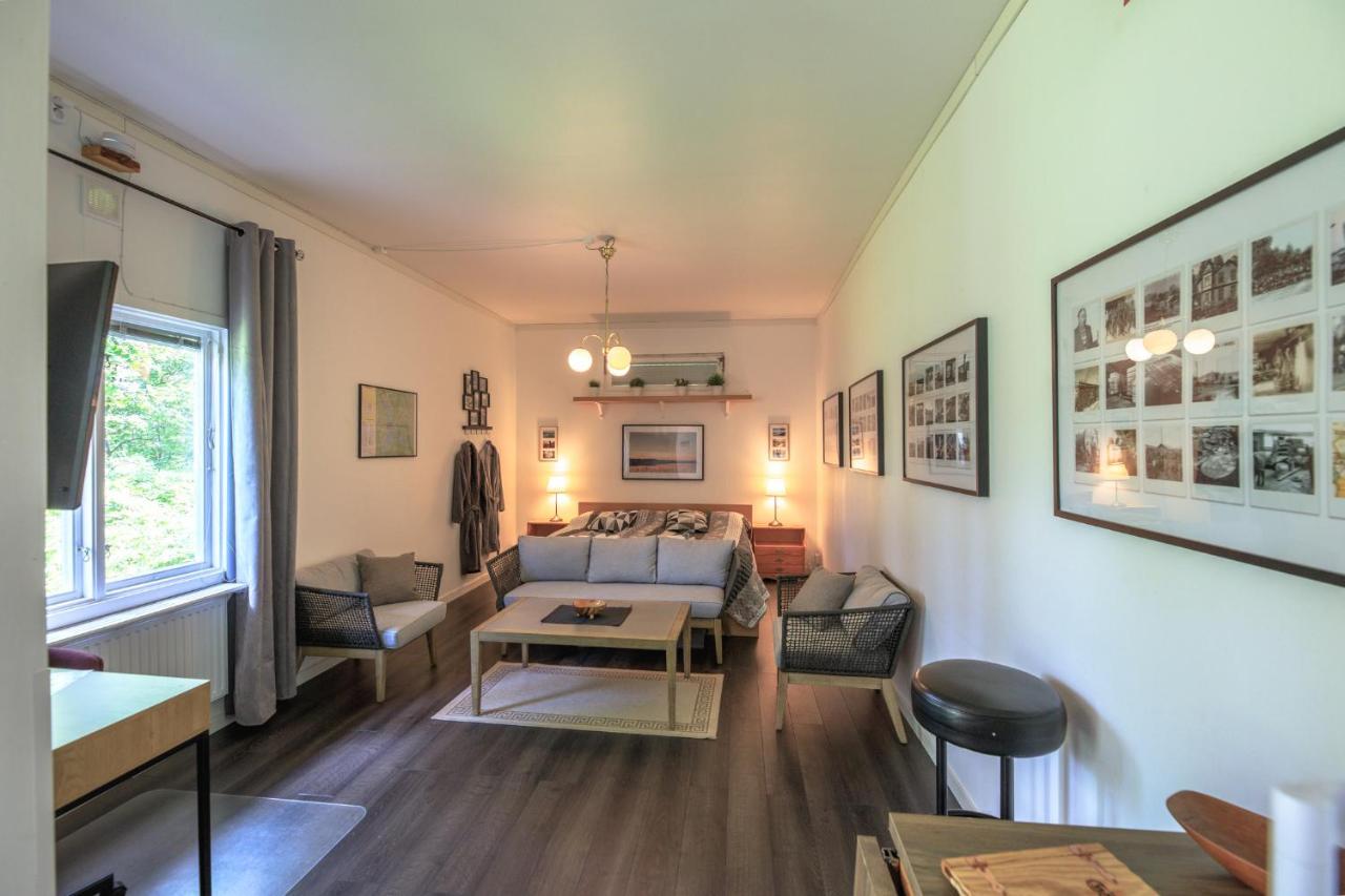 Brukshotellet Skinnsberg Skinnskatteberg ภายนอก รูปภาพ